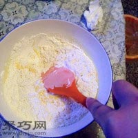 怎么用电饭煲做蛋糕8